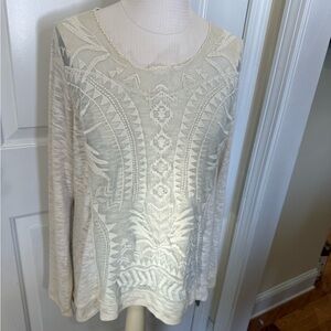 Xhilaration Cream Patterned Long Sleeve Top